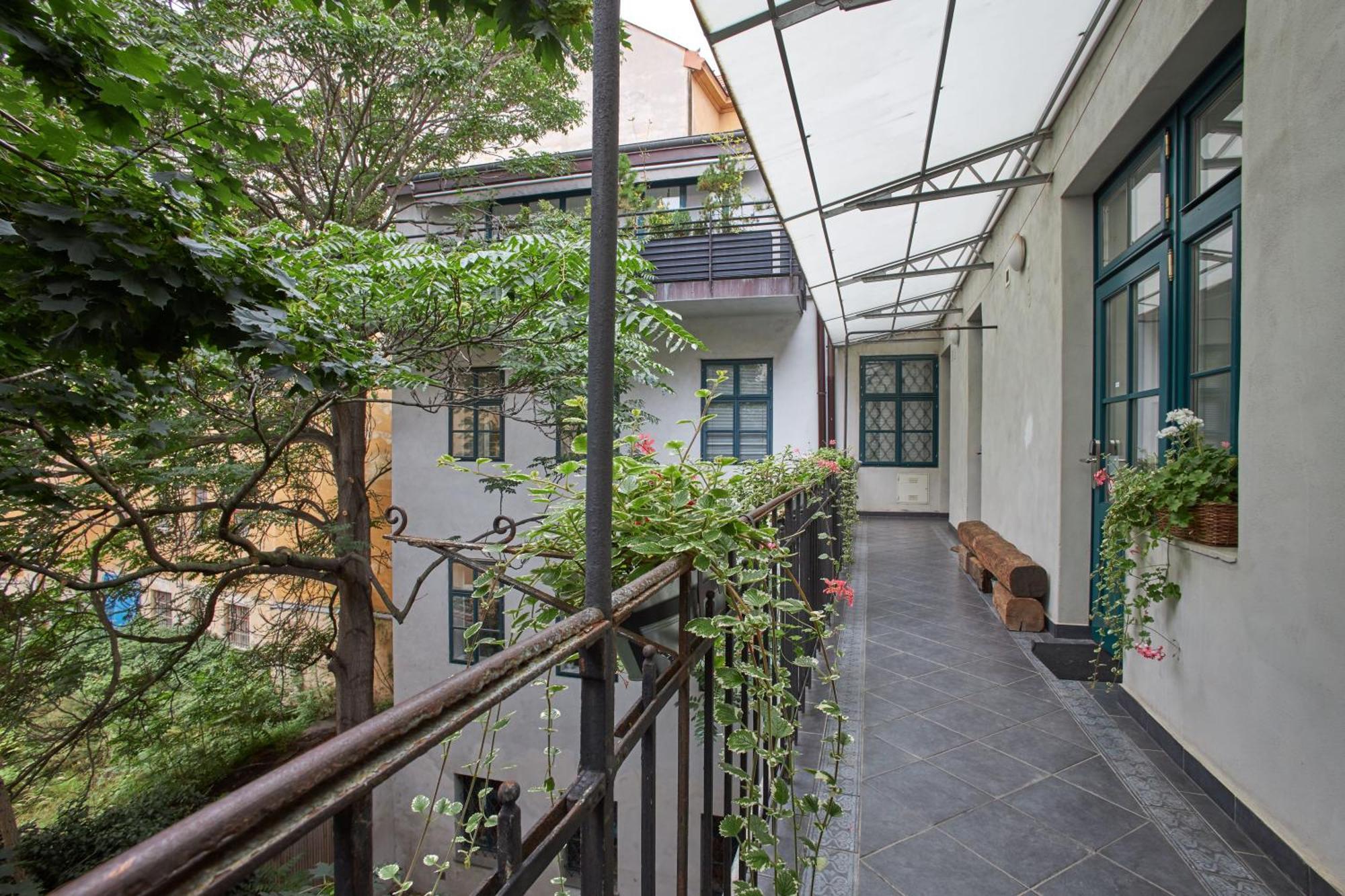 Jeruzalemska - Synagogue Apartments براغ المظهر الخارجي الصورة