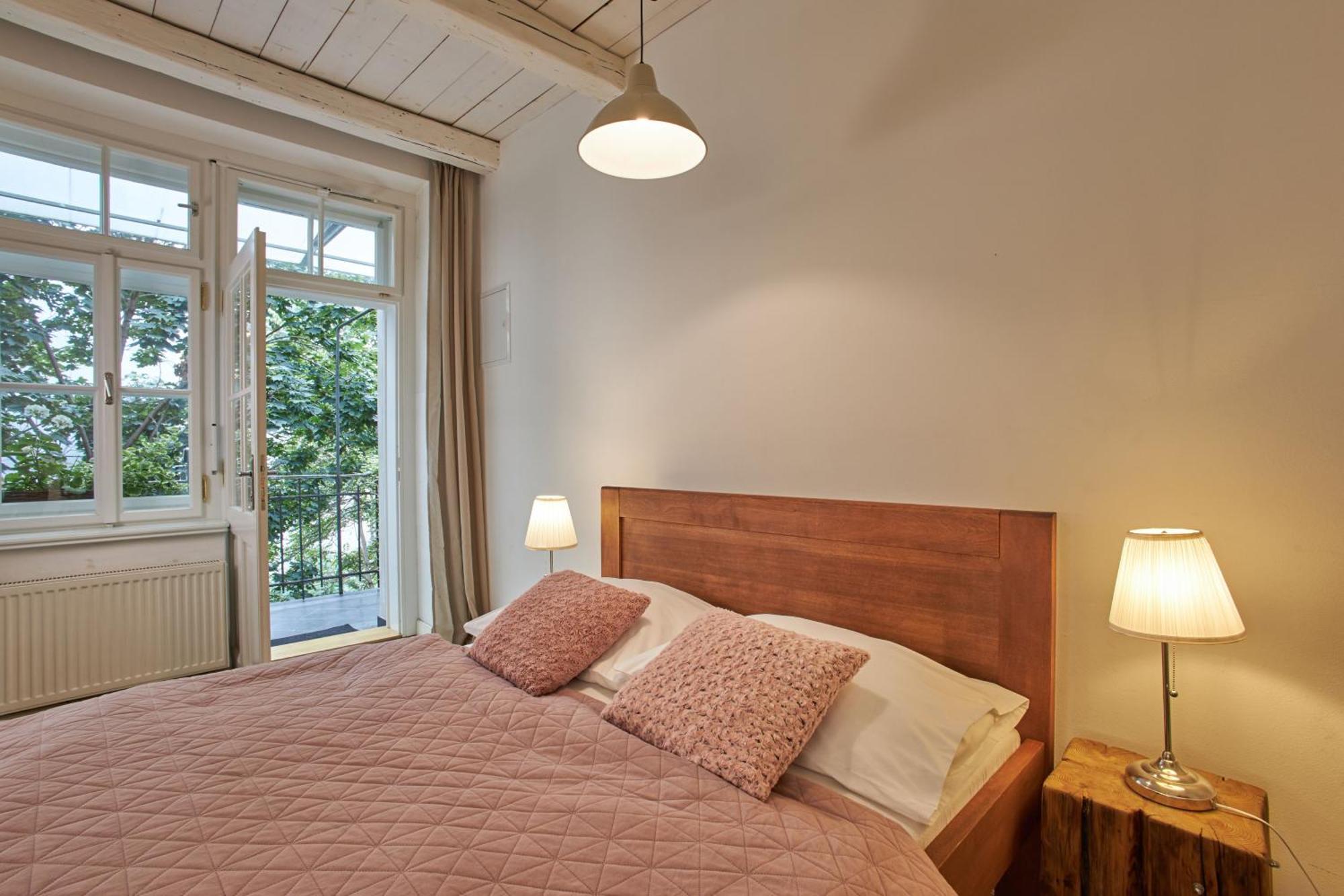 Jeruzalemska - Synagogue Apartments براغ المظهر الخارجي الصورة
