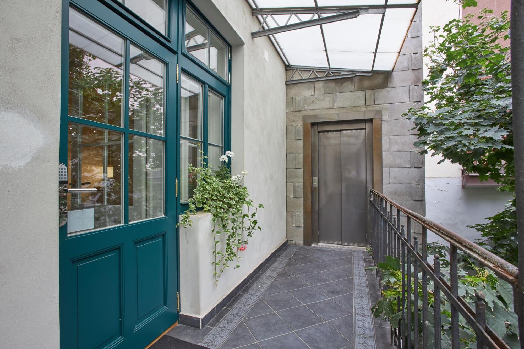 Jeruzalemska - Synagogue Apartments براغ المظهر الخارجي الصورة
